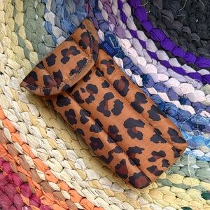 Baggu Puffy Glasses Sleeve